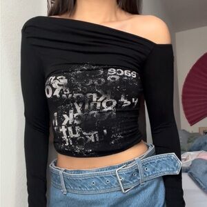 Off the Shoulder Graphic Long Sleeve